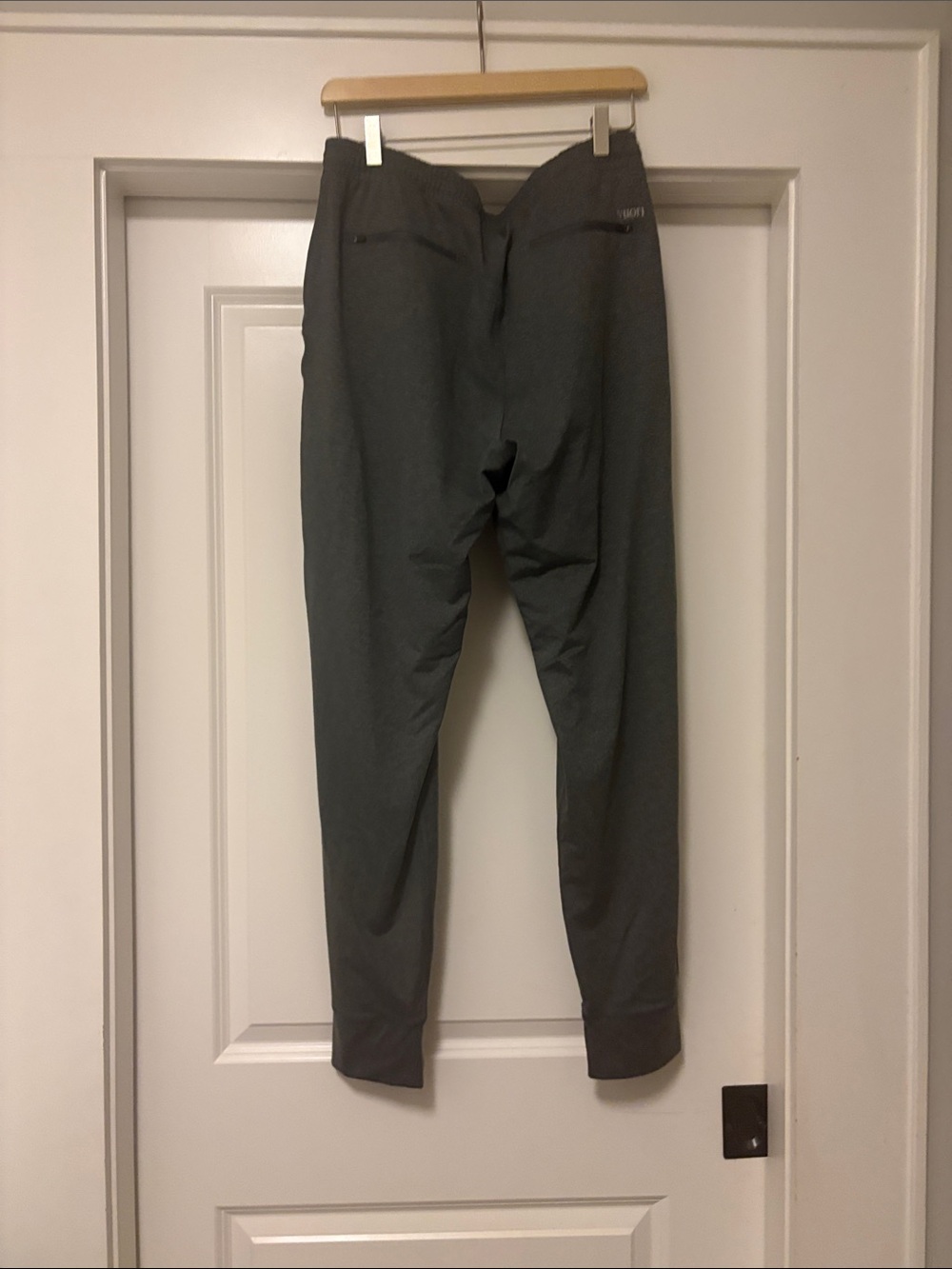 Vuori Charcoal Gray Men's Jogger Sweatpants with Drawstring - Picture 3 of 4